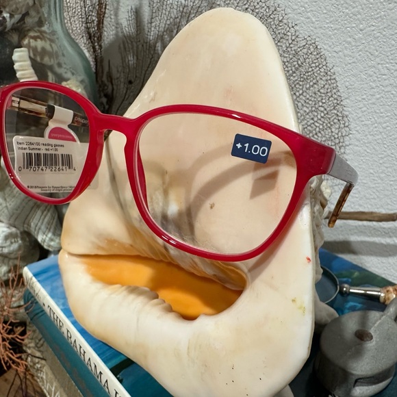 Peepers Indian Summer Red Women's 1.0 Reading Glasses - Picture 3 of 15